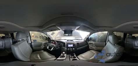 2014 Toyota Sequoia Limited z USA, uszkodzony, nr VIN 5TDJY5G19ES107531